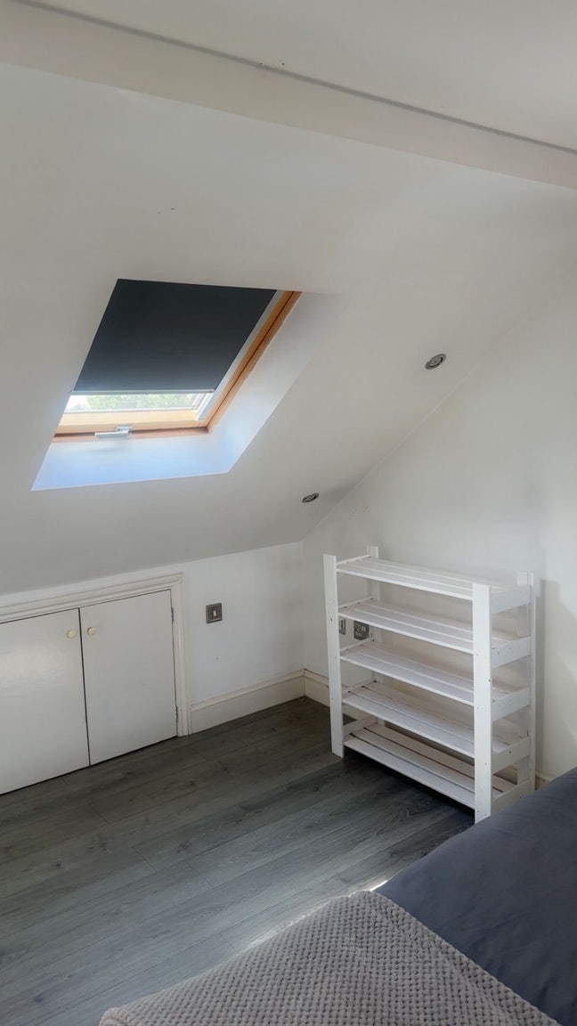 Large Double Room with Ensuite Main Photo