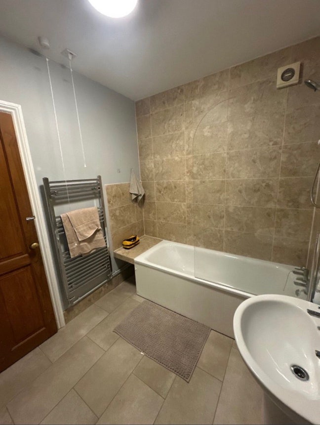 Double room for rent share house  Main Photo