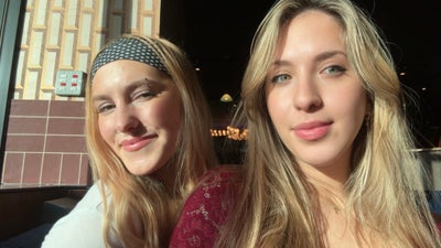 2 girls looking for a house share in London!  Main Photo