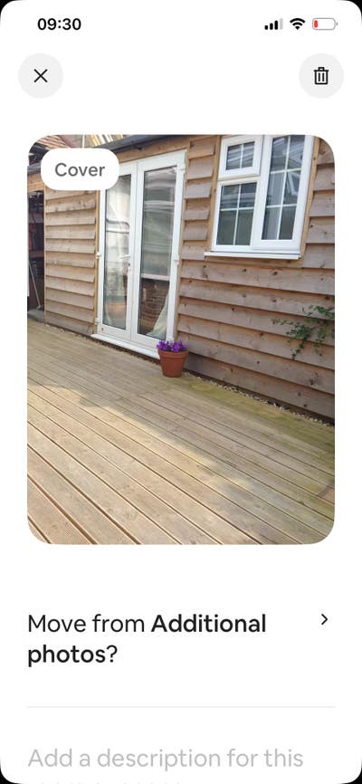 Lovely double room on private estate with garden Main Photo