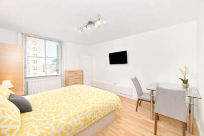Fully Furnished Double Studio Flat SW7 South Ken Main Photo