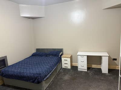 Large Room available Main Photo