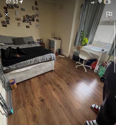 *URGENT double bed room available to rent  Main Photo