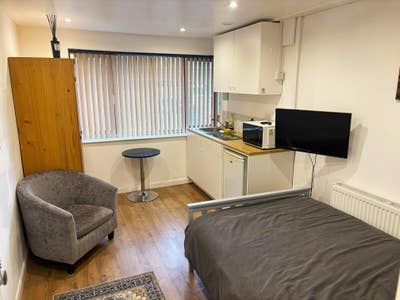 Studio-Style Lodger Room | Bills Included Main Photo