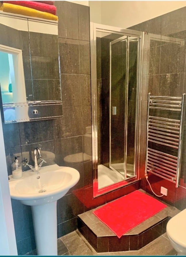 Double room with enough suite Main Photo