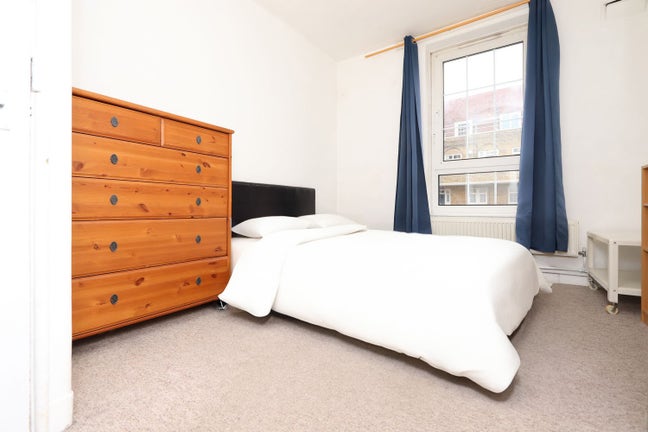 10 Min Away from Tower Hamlets - 2 Rooms Available Main Photo