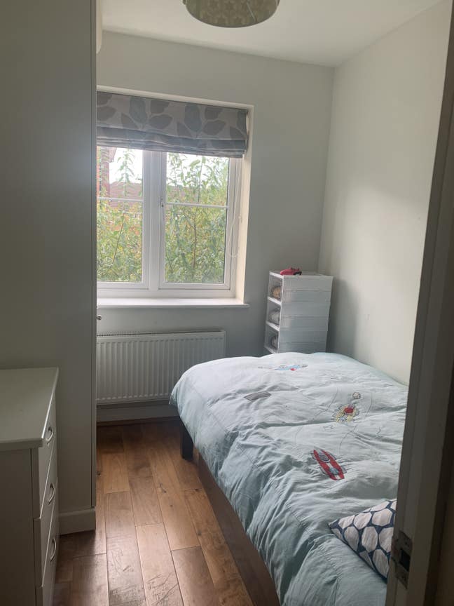Cosy Single Room-Uxbridge  Main Photo