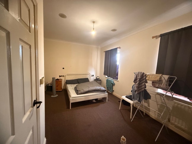 Double room with ensuite for rent  Main Photo