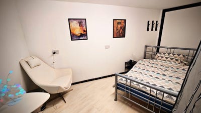 Room in Insulated Summer House – Quiet & Private Main Photo