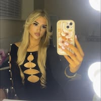 Hi my name is Aysha I’m 20 years old, I enj... Main Photo