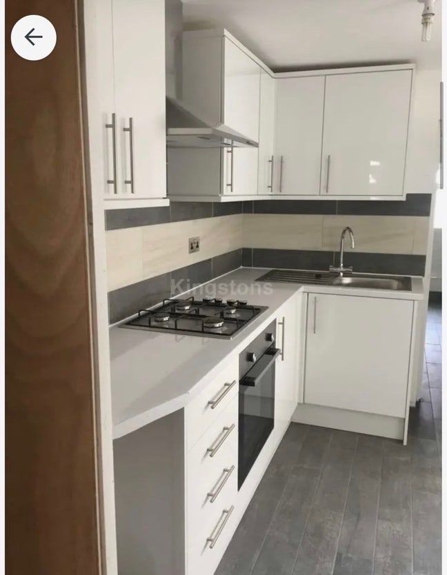 3 Rhymney Street - 4 Bedroom Student House  Main Photo