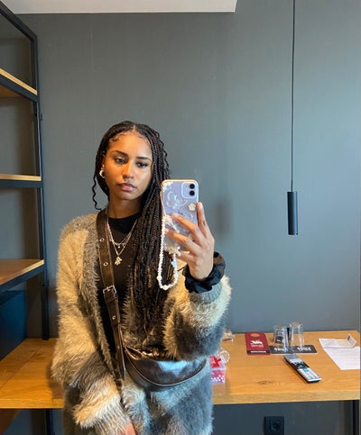 25F looking for housemates :)  Main Photo