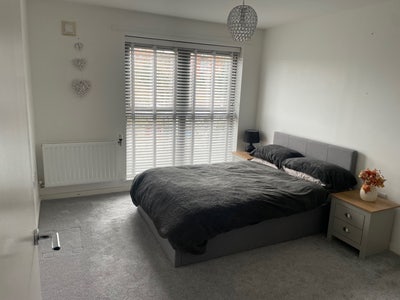Large double room Main Photo