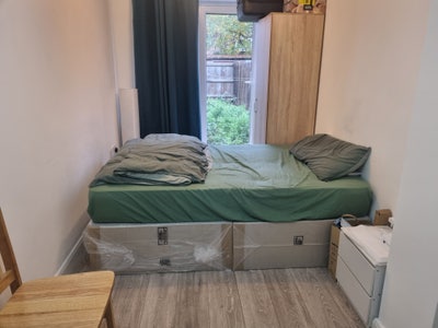 Studio flat  Main Photo