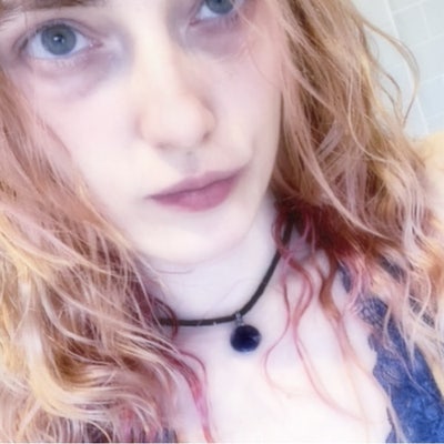 26 year old Female seeks a double room Main Photo