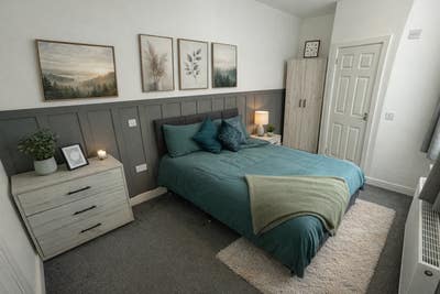 Fully Furnished Double En-Suite Room in Shared Hou Main Photo