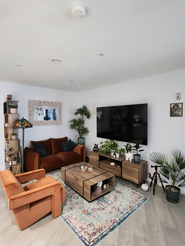 Short lease double bedroom in cozy flat Main Photo