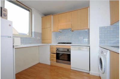 Spacious Two double bedroom Two bathroom apartment Main Photo