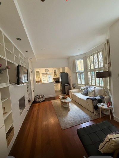 Stylish Double Room in Prime Camden Location Main Photo