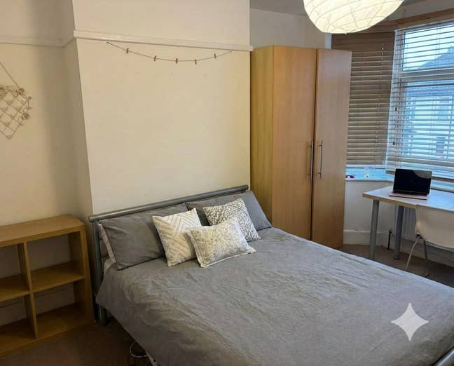 6 bed student house off hull Road  Main Photo