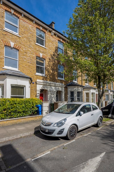 5 bedroom shared house SE1 Main Photo