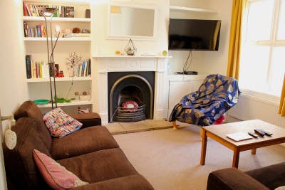 Double room in a great house close to centre Main Photo