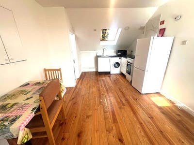 1-Bed Flat *All bills Included* Main Photo