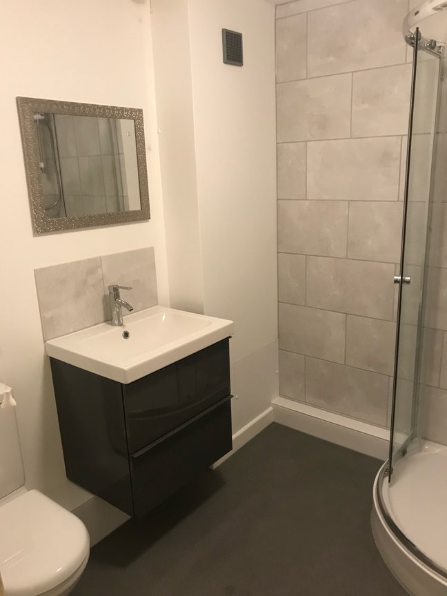 Double Room in Oldbrook Main Photo