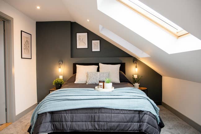 Spacious Double Bedroom + En-Suite in Portsmouth Main Photo