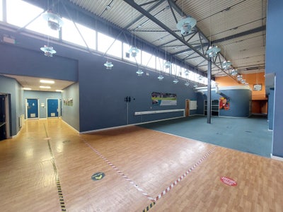 Large room available for &pound;600 inc bills Walsall  Main Photo