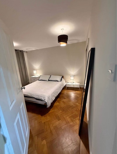 Bill included double room, Wembley (female-only) Main Photo