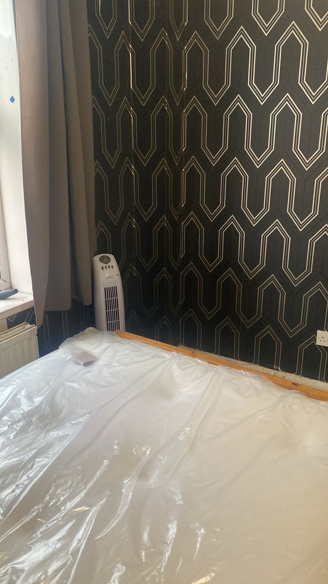 Double room fully furnished  Main Photo