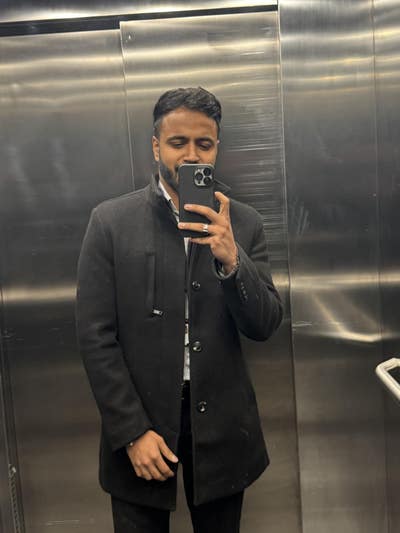 Studio/Room wanted !!  Main Photo