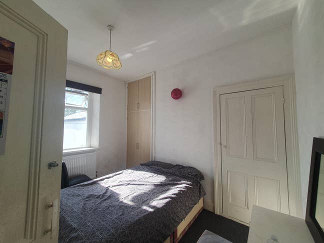 Double Room - All Bills Included  Main Photo