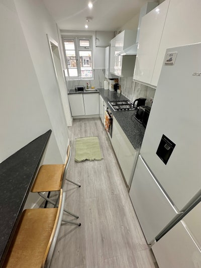 Available Today-Best Price-1Min Angel Tube-0 Fees Main Photo