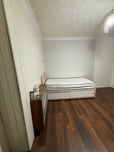 Private room for rent  Main Photo