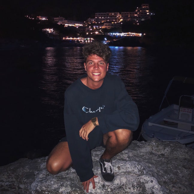 Looking for a room South West Main Photo