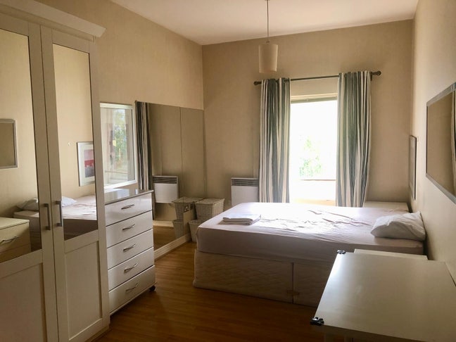 En-suit Room for rent in Stratford  Main Photo