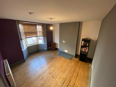 Double room  - All bills included  Main Photo