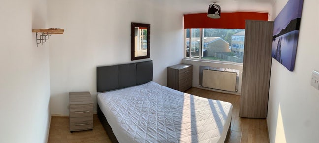 Beautiful Spacious Double Room  Main Photo