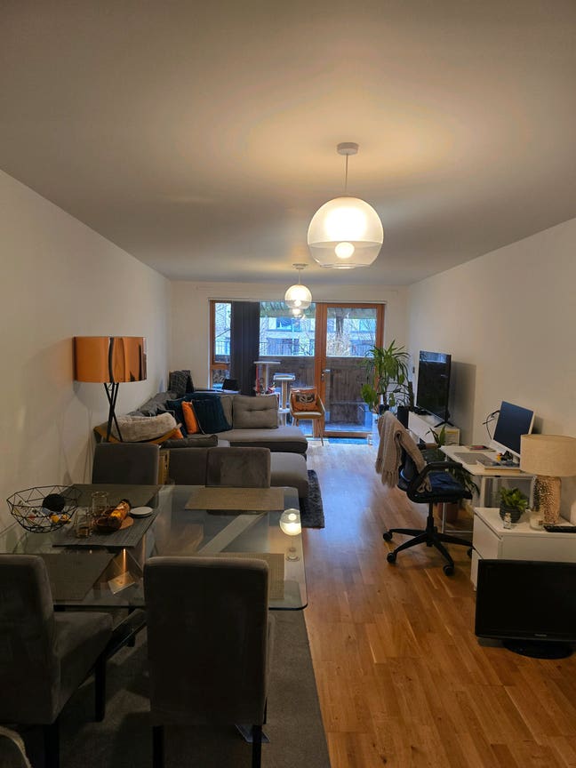 Room available end of May  Main Photo