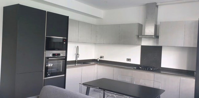 Room going in Clapham! 🍻🏃‍♂️ Main Photo