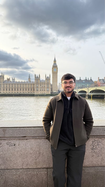 26 yr old Software Dev moved from Canada Main Photo