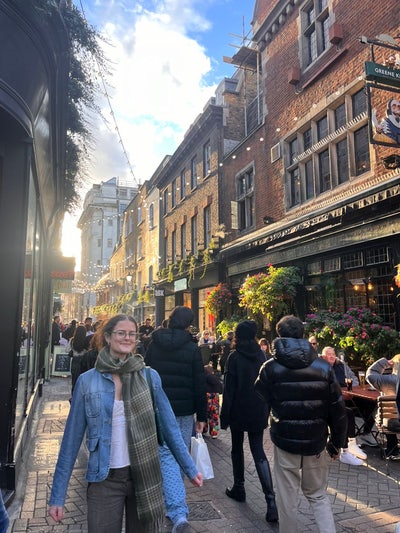 Looking for a room in North / East London Main Photo