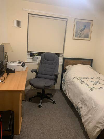Spacious Single Room Main Photo
