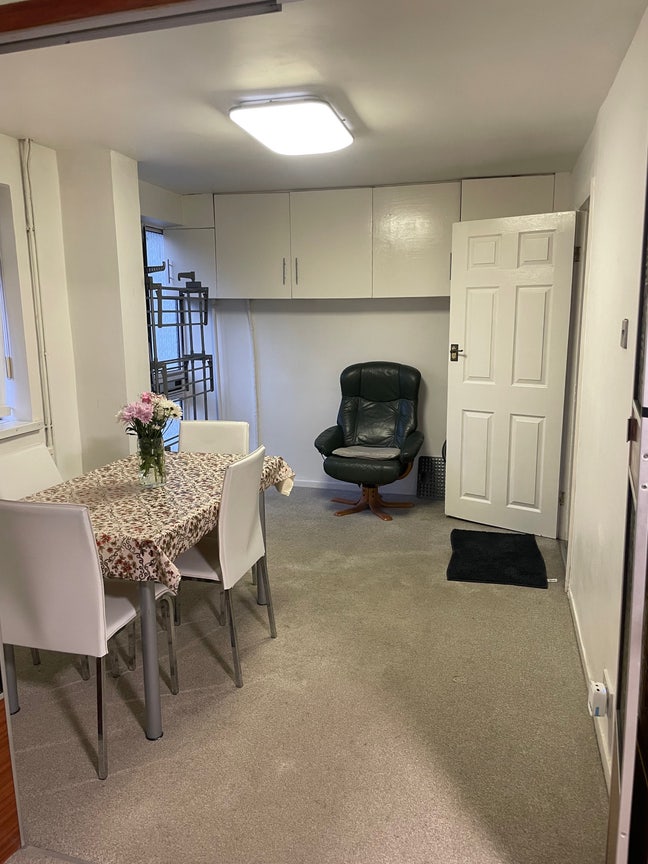 Professionals’ House Main Photo