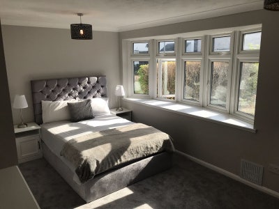 Professional Home near Town Centre Main Photo