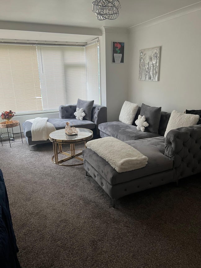 Furnished Double Room Main Photo