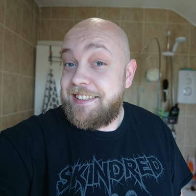 Looking for double room or new tenancy in 2-3 bed Main Photo