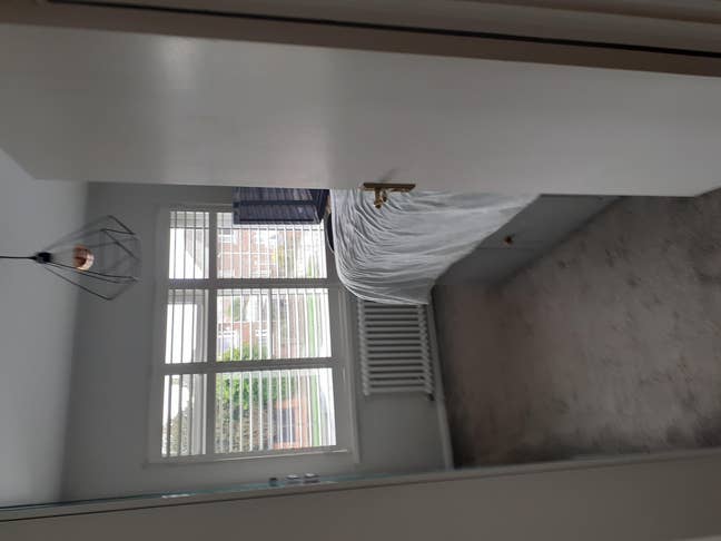 Room to let in detached house in Goring-By-Sea  Main Photo